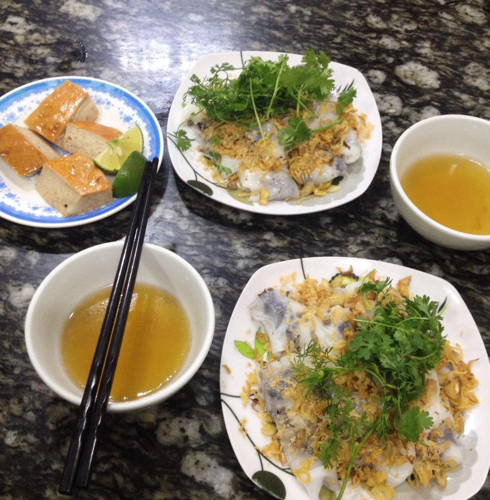 Thanh Van steamed rice rolls